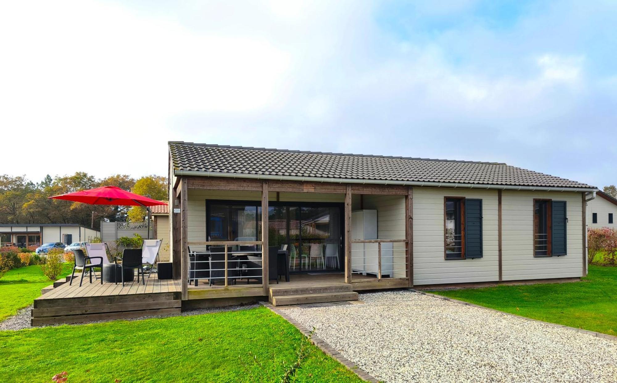 Chalet 3 Chambres Dans Un Domaine Prive Avec Piscine Chauffee Et City Park Marzan Exterior photo